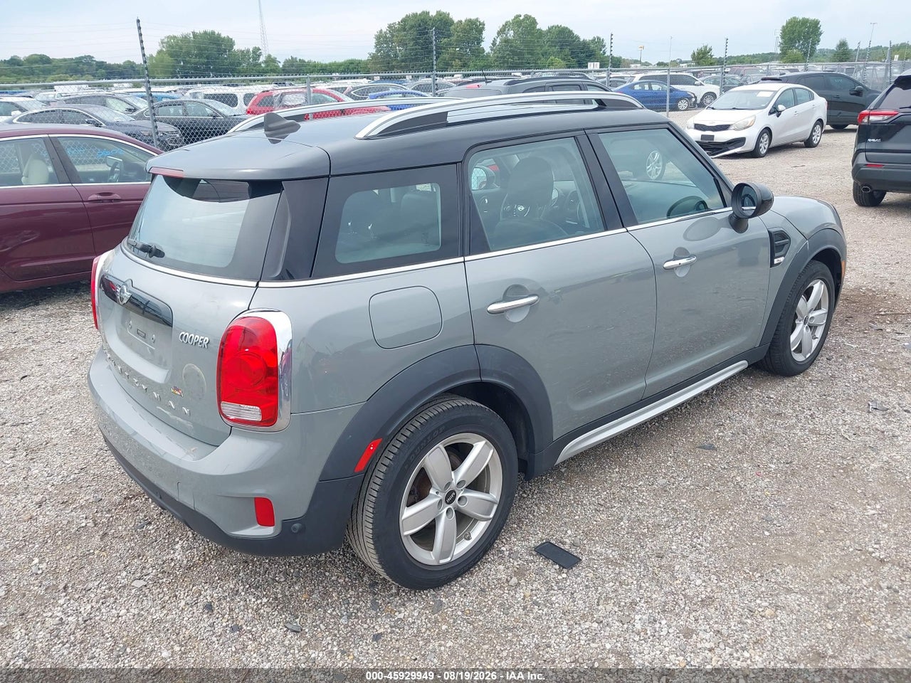 2017 MINI COUNTRYMAN COOPER · 4/11