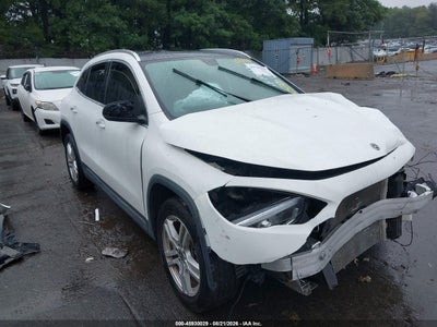 W1N4N4HBXPJ****** · 2023 MERCEDES-BENZ GLA 250 4MATIC