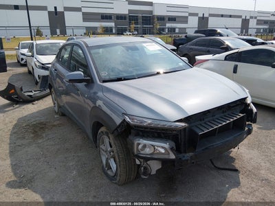 KM8K1CAAXMU****** · 2021 HYUNDAI KONA SE