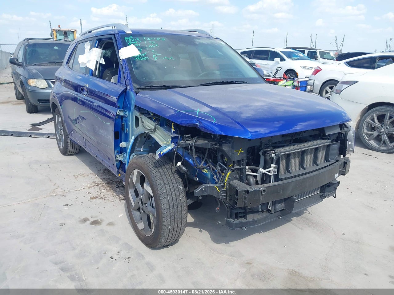 KMHRC8A39RU****** · 2024 HYUNDAI VENUE SEL
