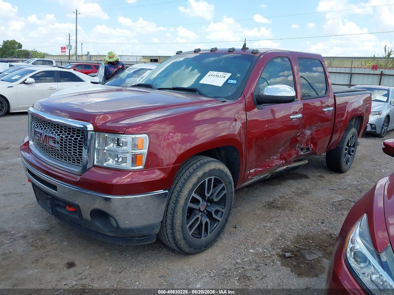 2013 GMC SIERRA 1500 SLE · 2/11