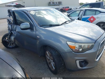 4A4AP4AU5FE****** · 2015 MITSUBISHI OUTLANDER SPORT SE
