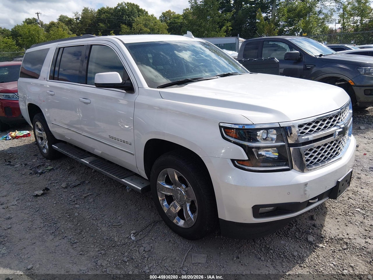 1GNSKHKC2GR****** · 2016 CHEVROLET SUBURBAN LT