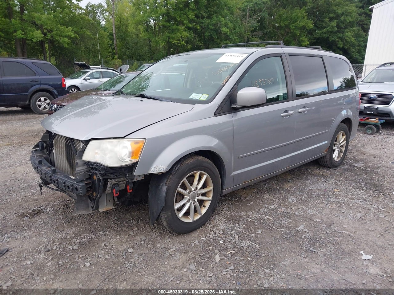 2013 DODGE GRAND CARAVAN SXT · 2/11