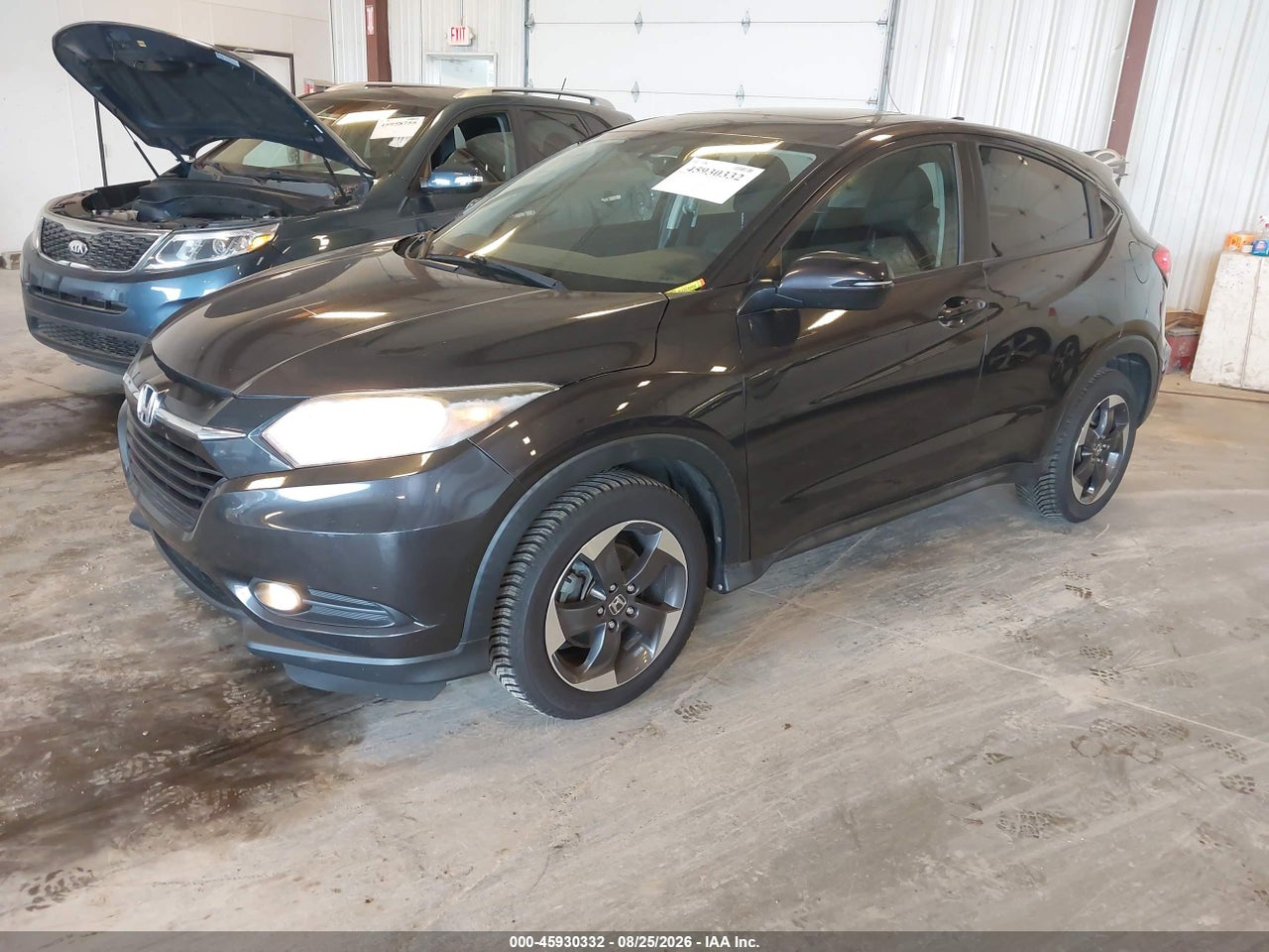 2018 HONDA HR-V EX · 2/11