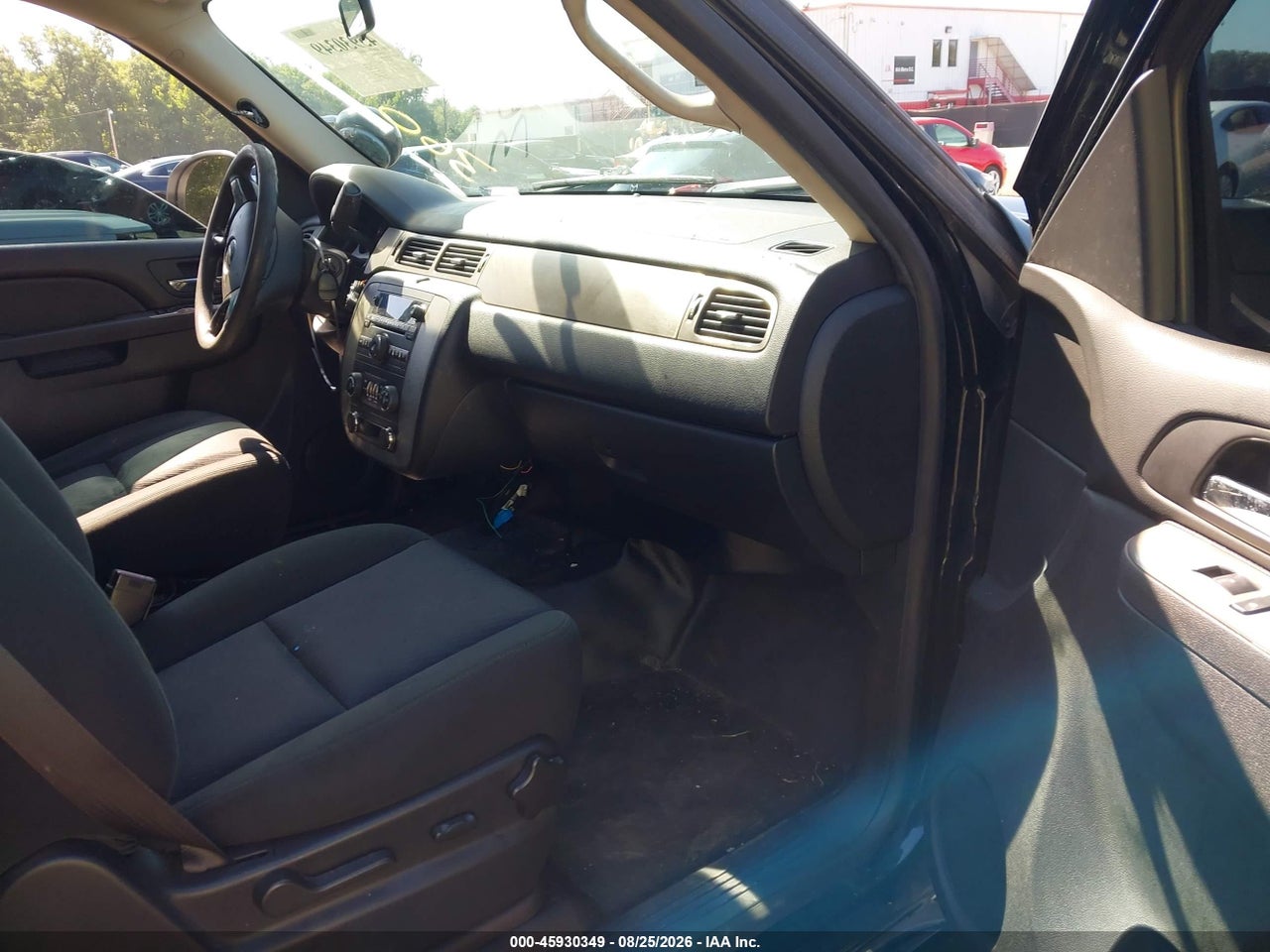 2014 CHEVROLET TAHOE COMMERCIAL · 5/11