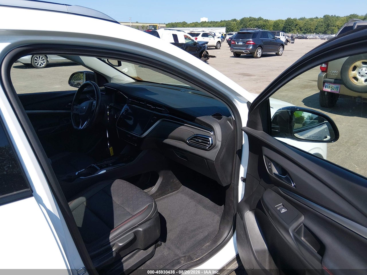 2023 CHEVROLET BOLT EUV FWD LT · 5/11