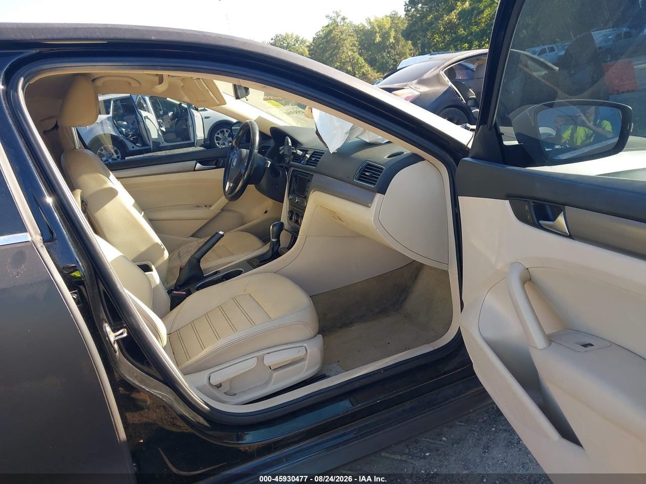 2015 VOLKSWAGEN PASSAT 1.8T SE · 5/11