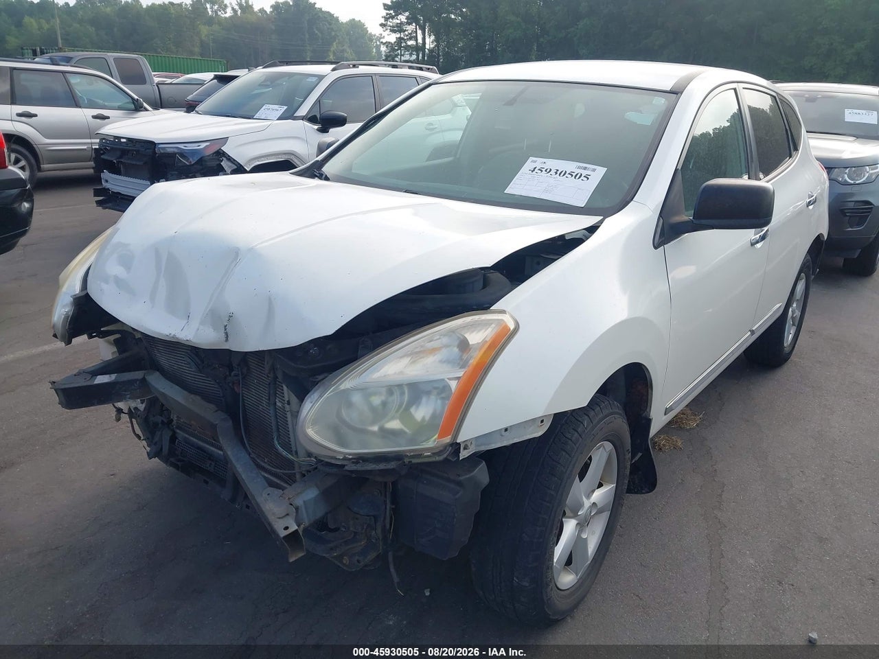 2012 NISSAN ROGUE S · 2/11
