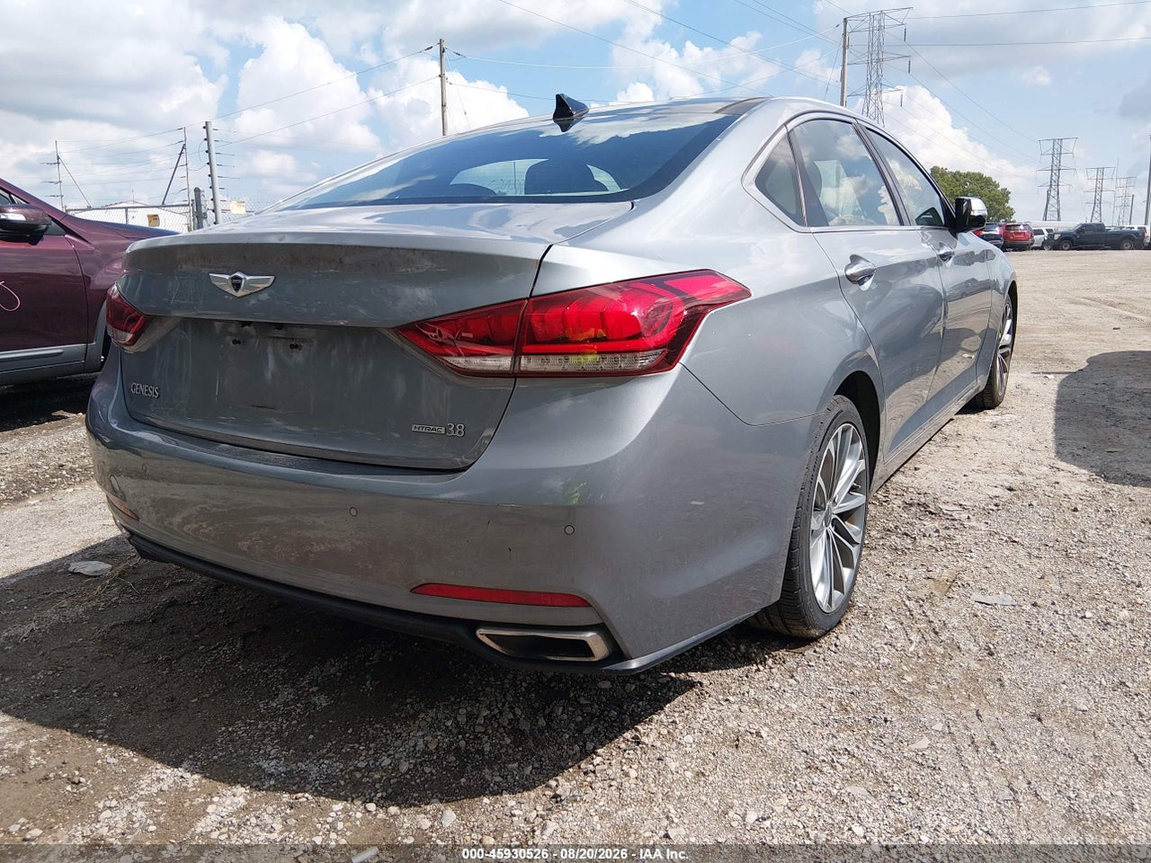 2016 HYUNDAI GENESIS 3.8 · 4/11