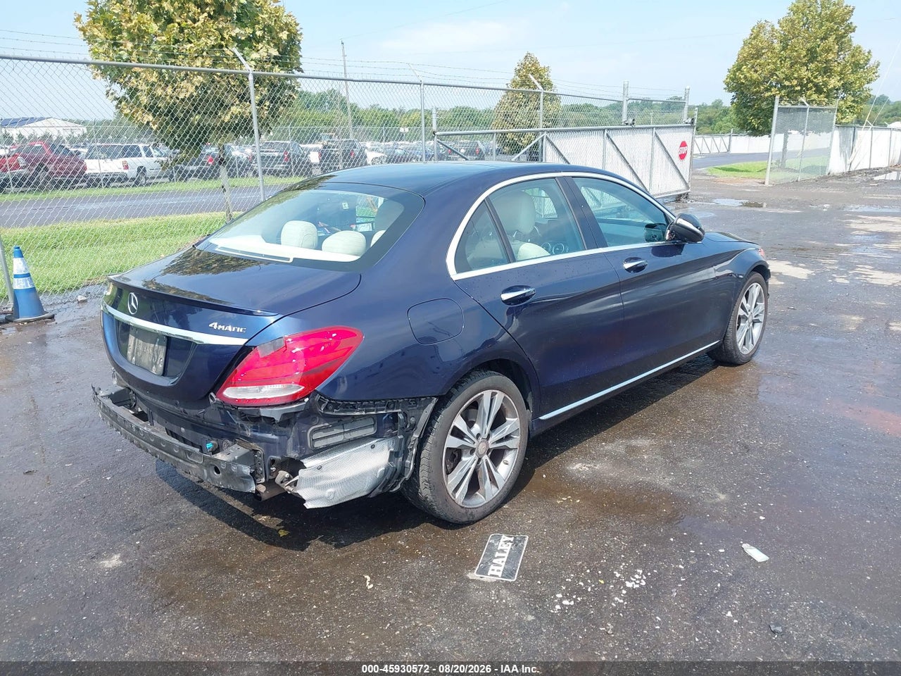 2016 MERCEDES-BENZ C 300 4MATIC · 4/11