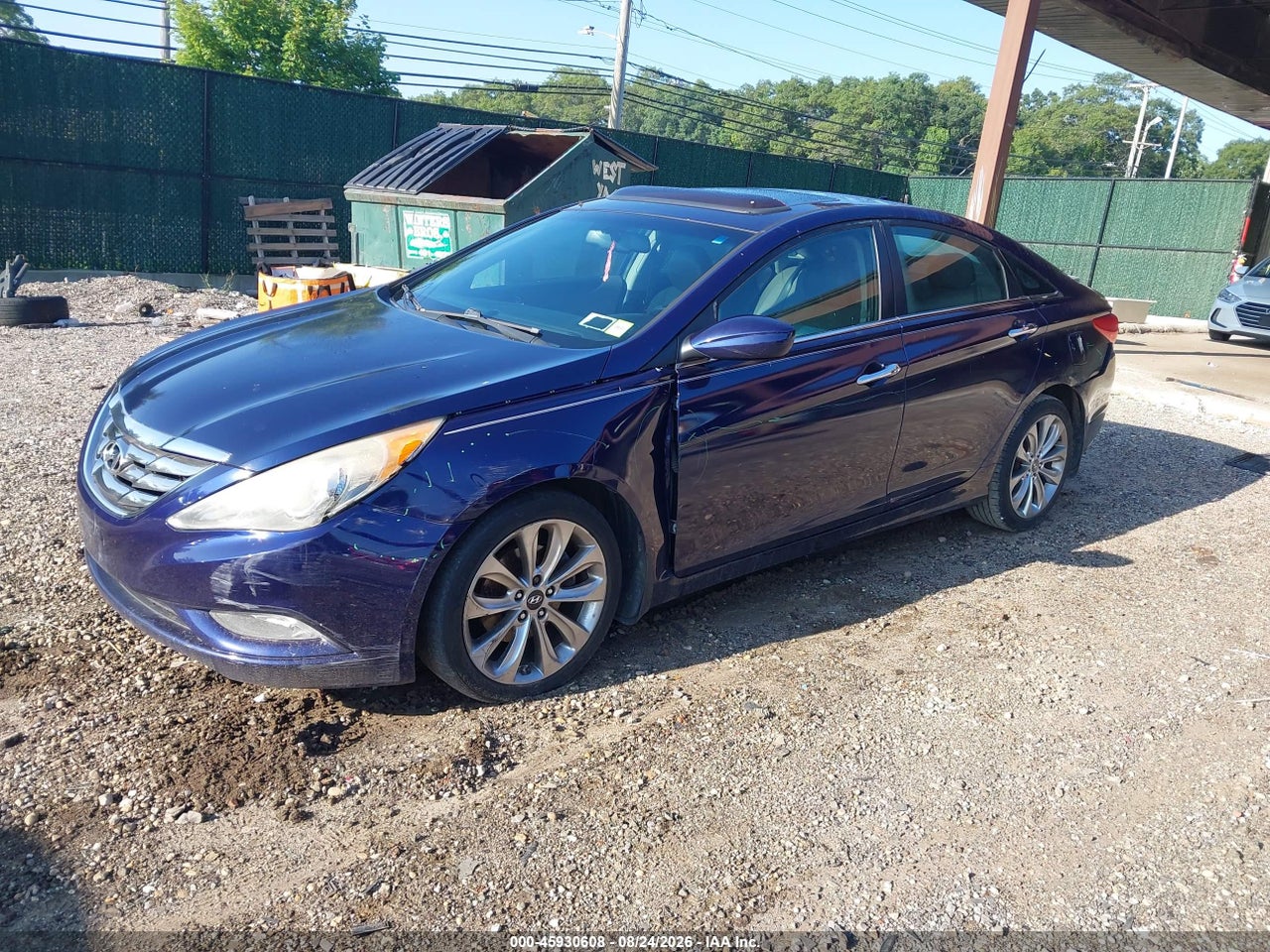 2012 HYUNDAI SONATA SE · 2/11