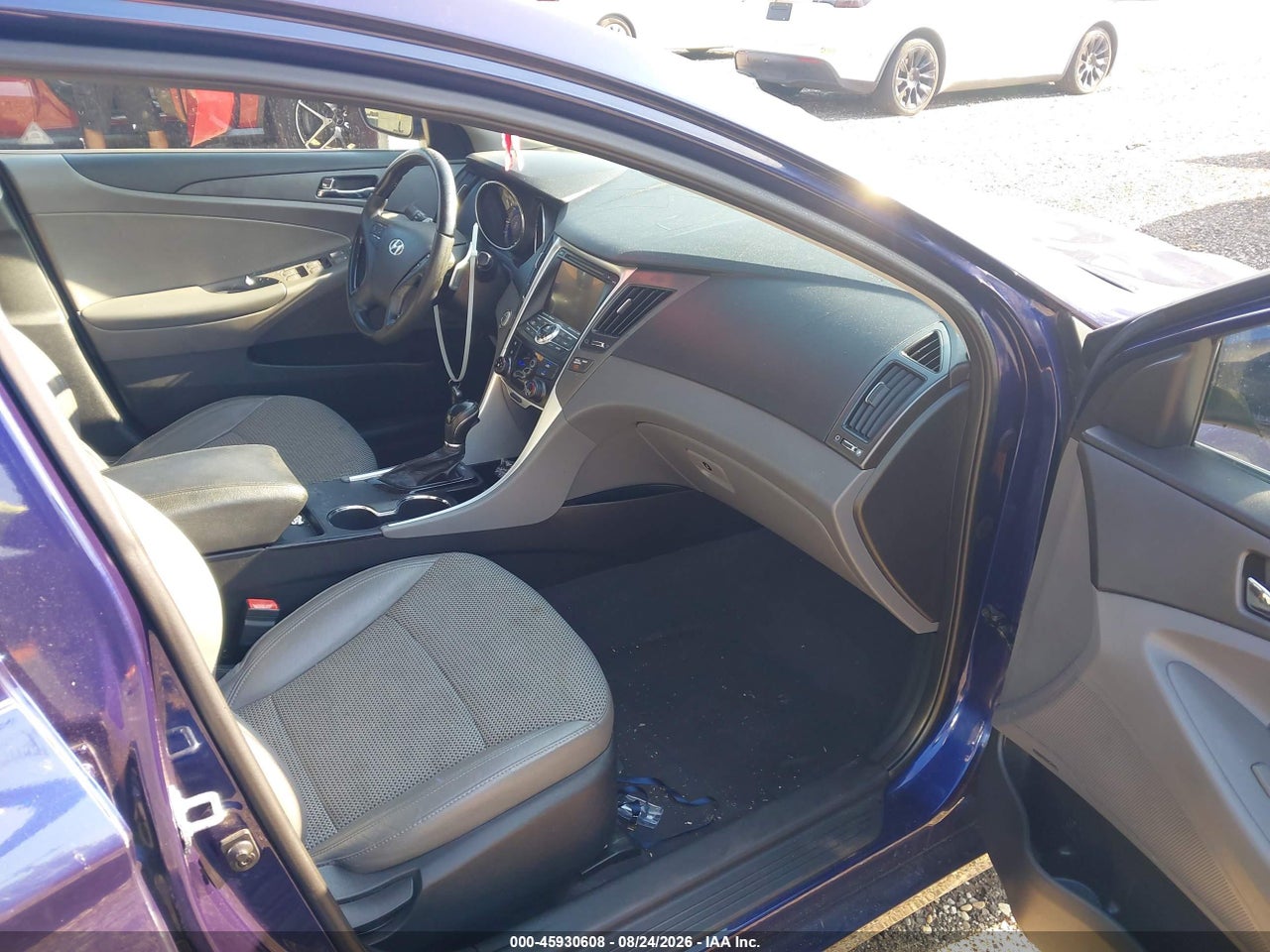 2012 HYUNDAI SONATA SE · 5/11