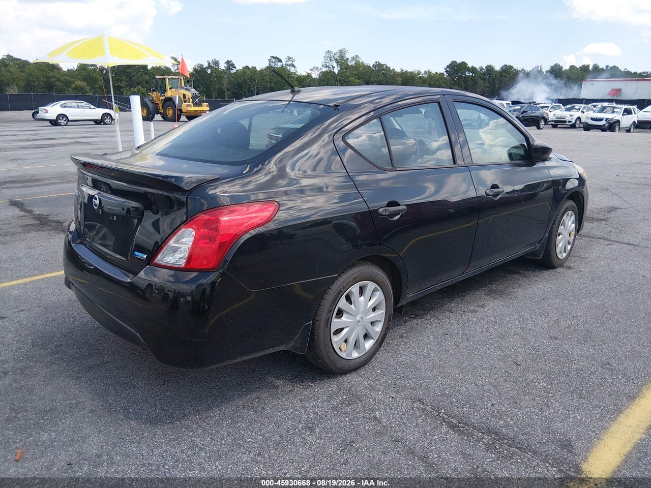 2016 NISSAN VERSA 1.6 S+ · 4/11