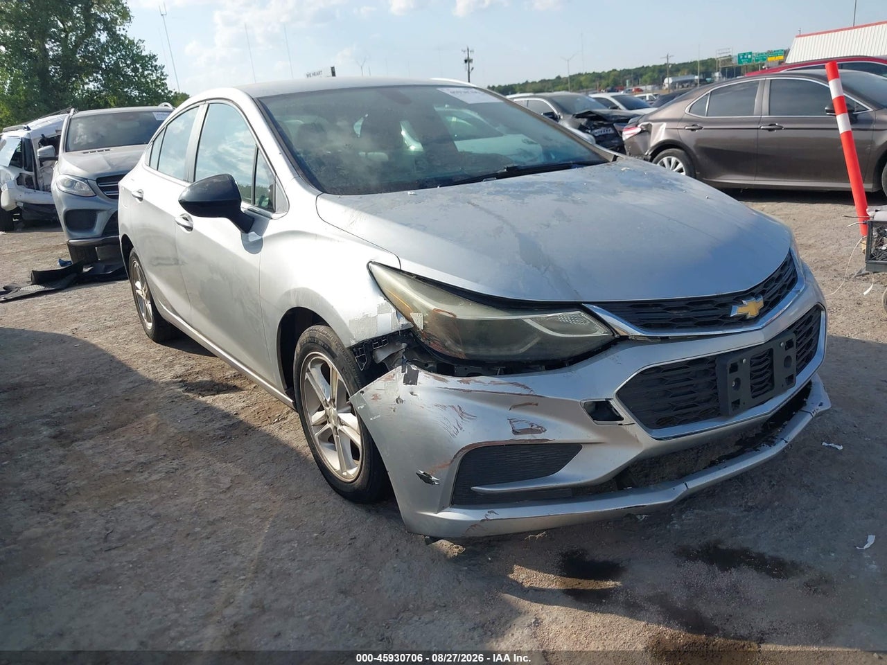 1G1BE5SM6J7****** · 2018 CHEVROLET CRUZE LT AUTO