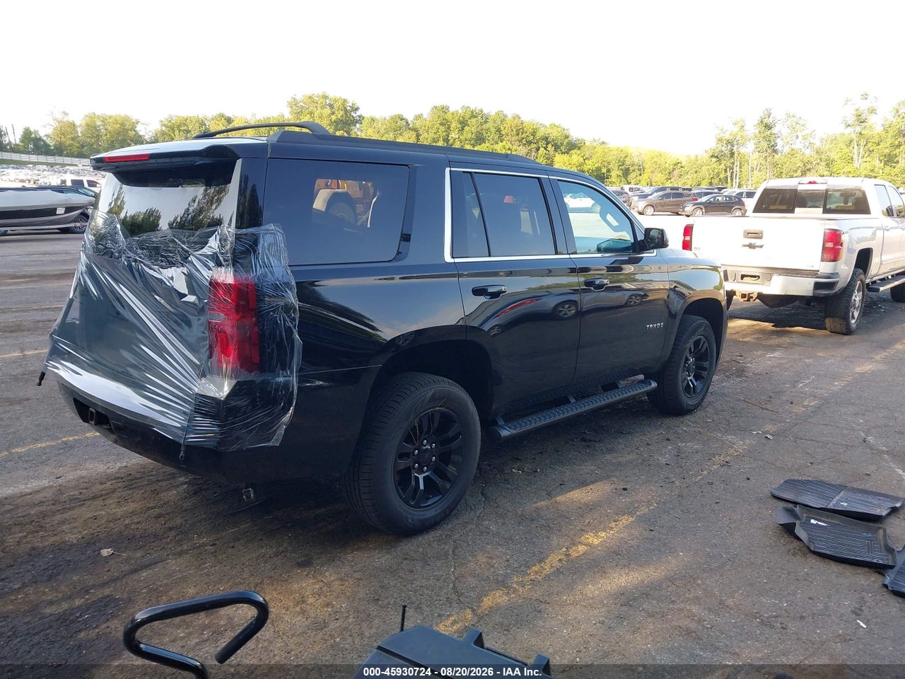 2020 CHEVROLET TAHOE 4WD LS · 4/11