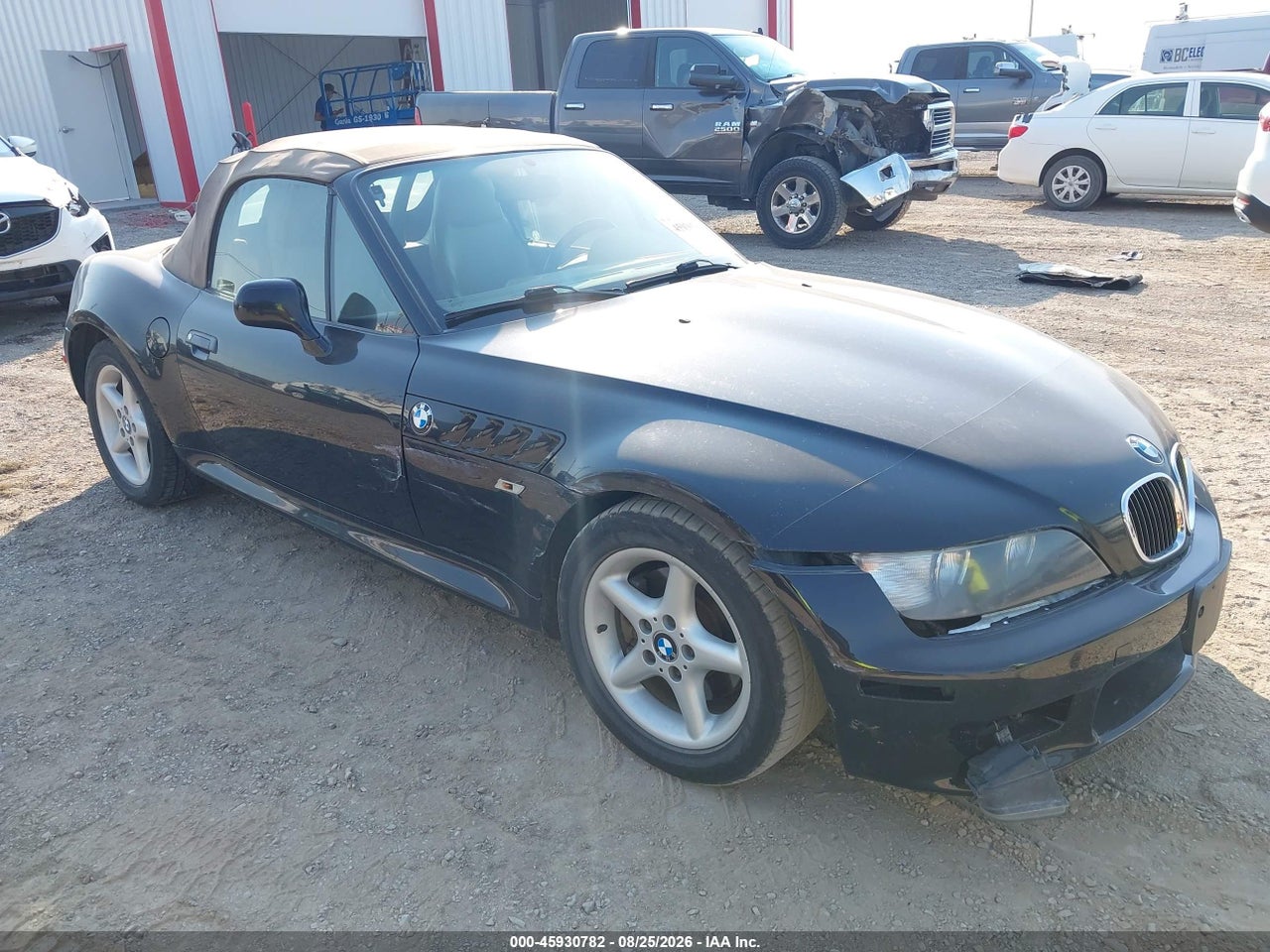WBACN53481L****** 2001 BMW Z3 3.0I