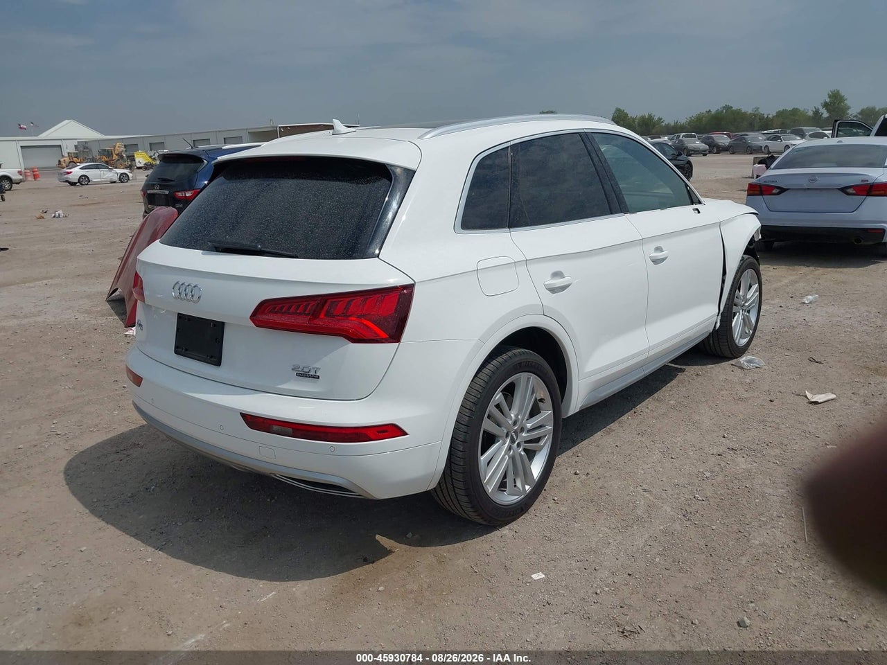 2018 AUDI Q5 2.0T PREMIUM/2.0T TECH PREMIUM · 4/11