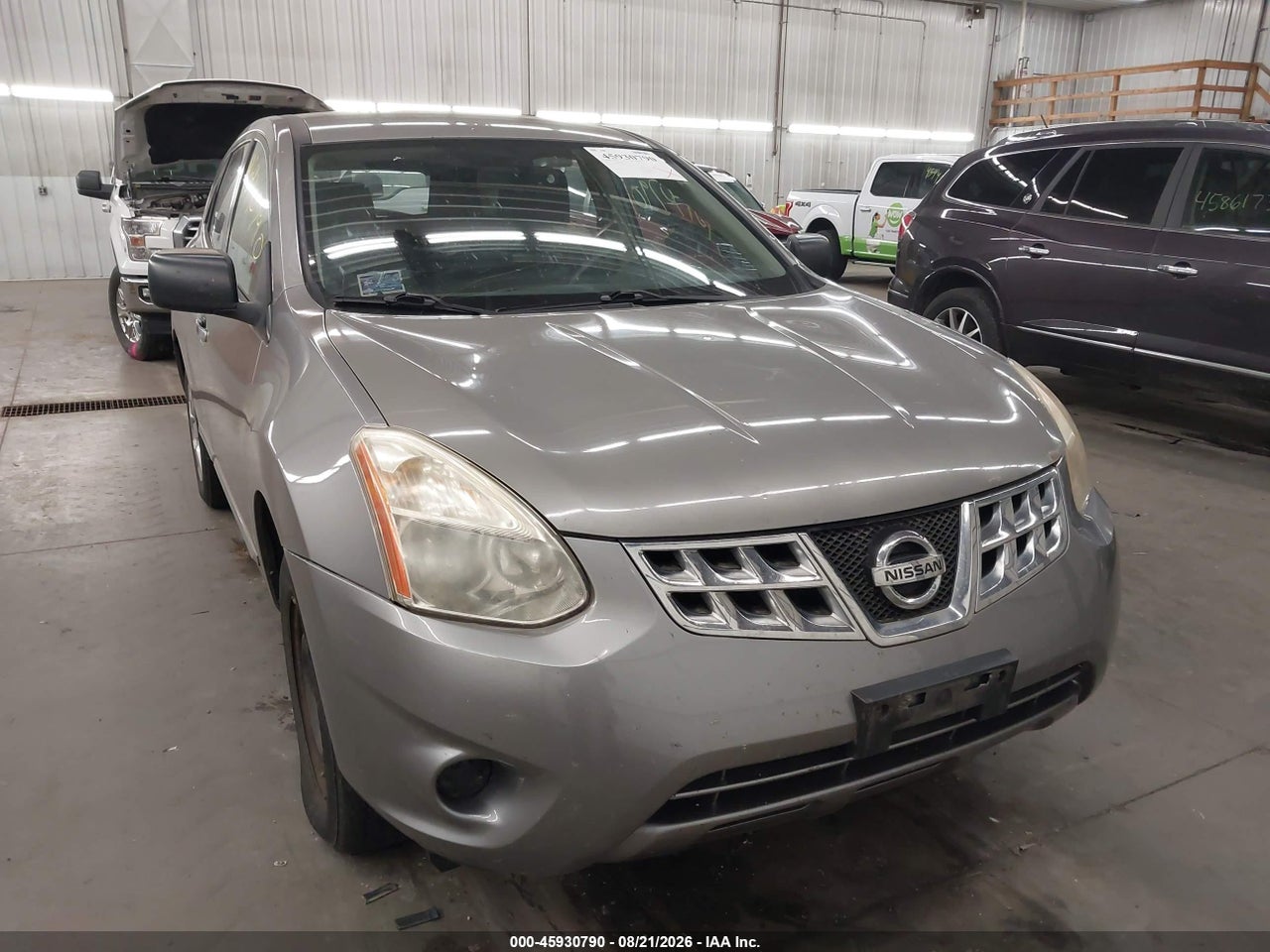2013 NISSAN ROGUE S · 6/11