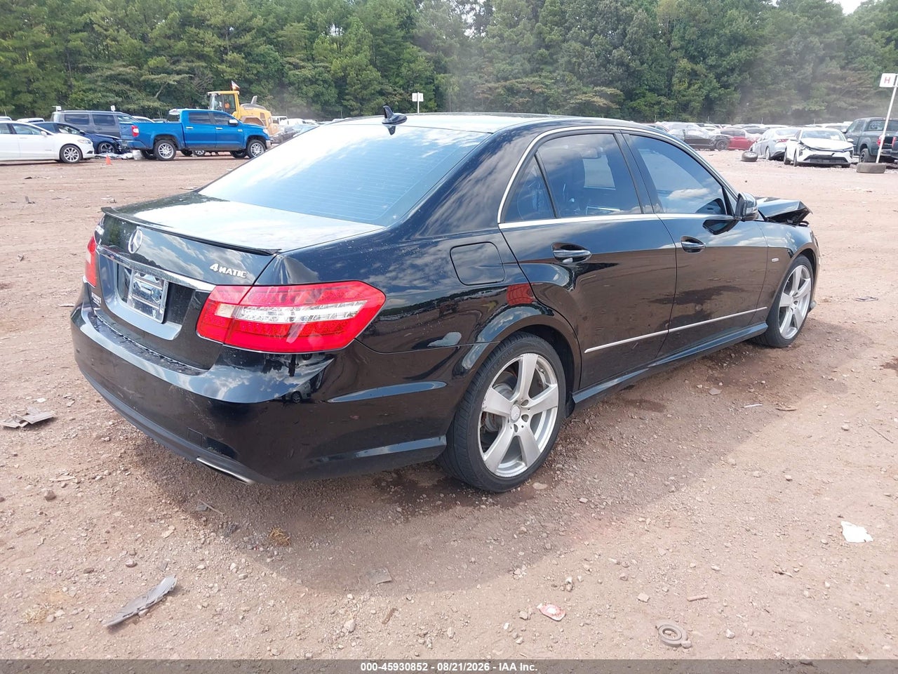 2012 MERCEDES-BENZ E 350 4MATIC · 4/11