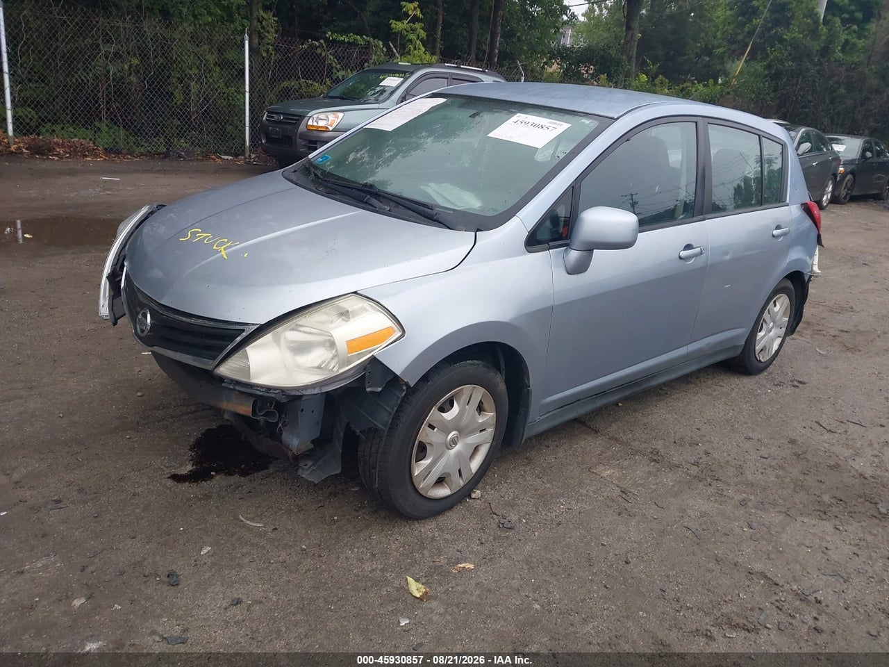 2011 NISSAN VERSA 1.8S · 2/11