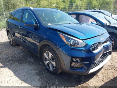 KNDCB3LC2N5****** · 2022 KIA NIRO LX