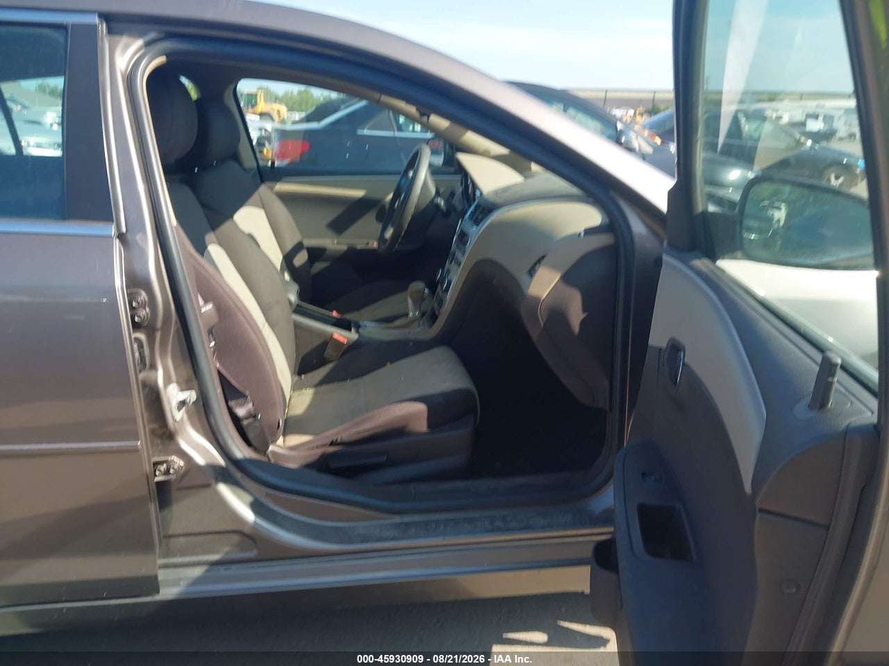 2011 CHEVROLET MALIBU LS · 5/11