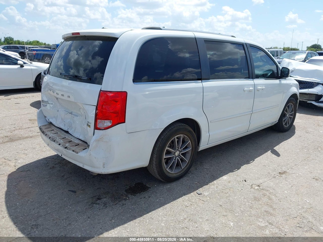 2017 DODGE GRAND CARAVAN SXT · 4/11