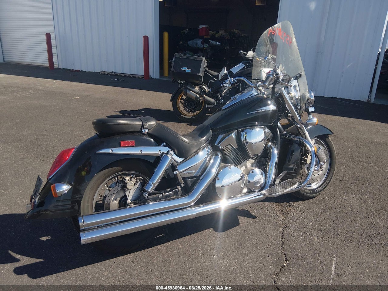 2005 HONDA VT1300 S · 4/11