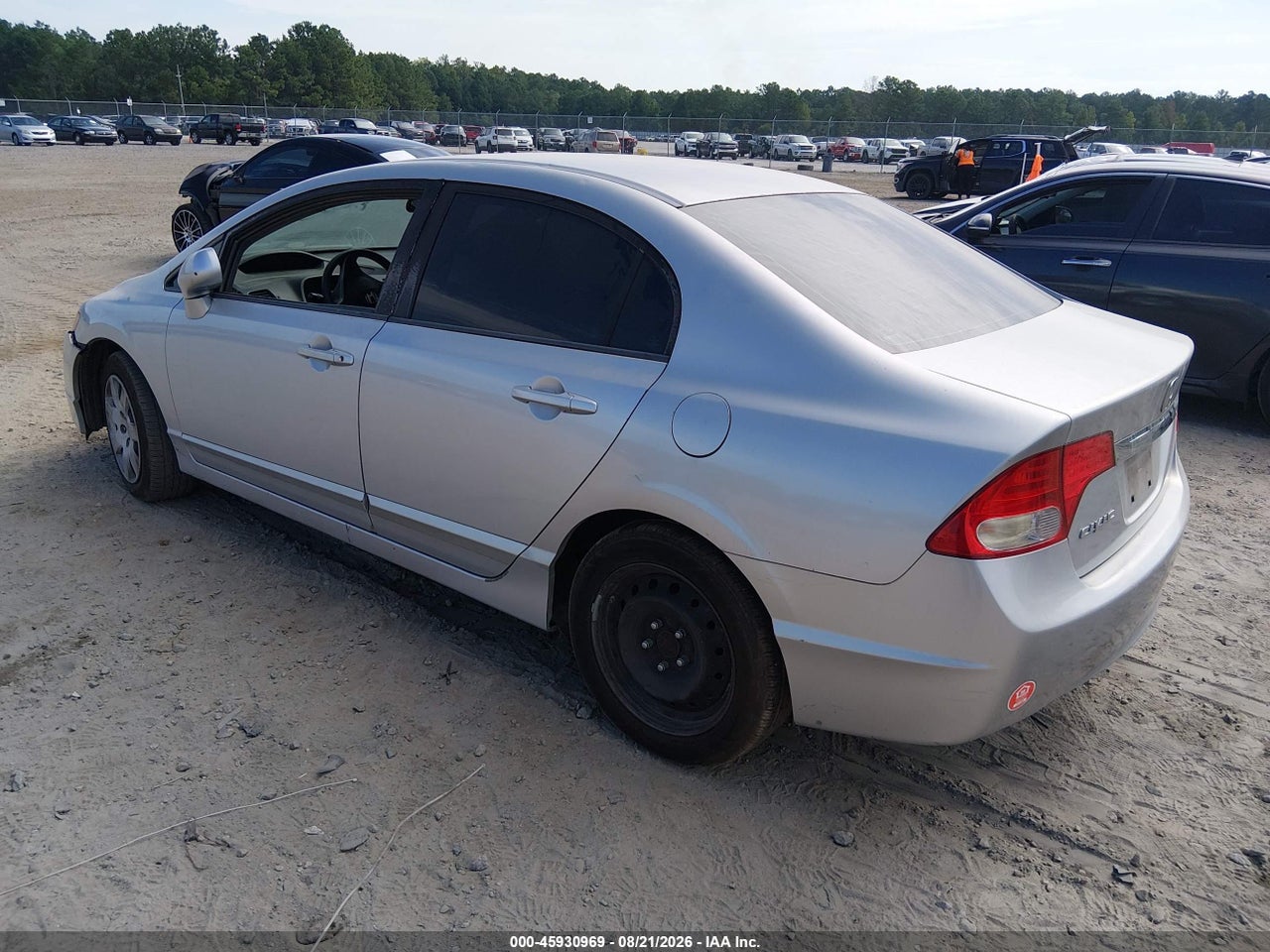 2010 HONDA CIVIC LX · 3/10