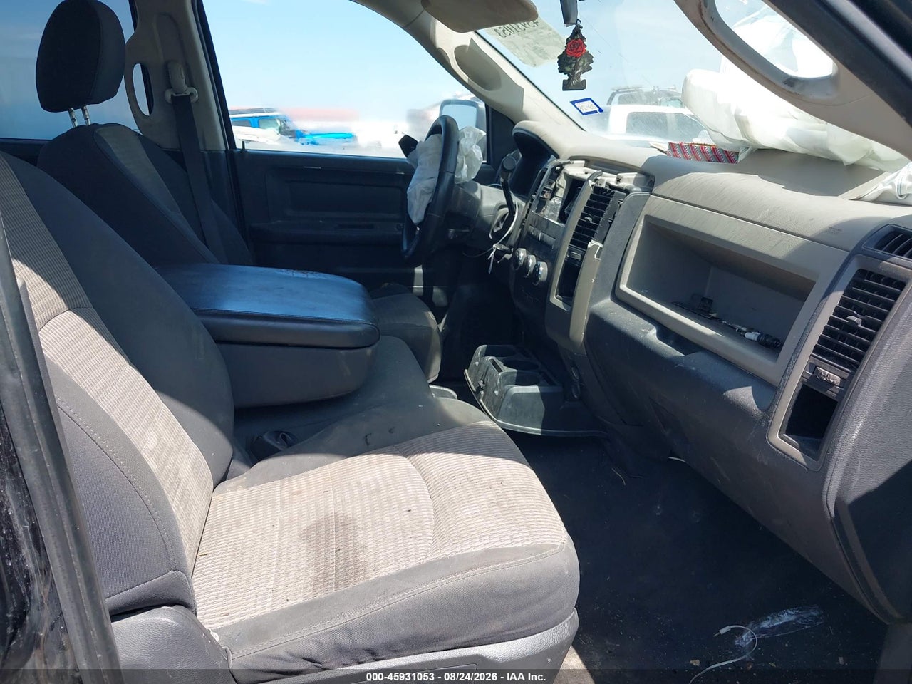 2010 DODGE RAM 1500 ST · 5/11