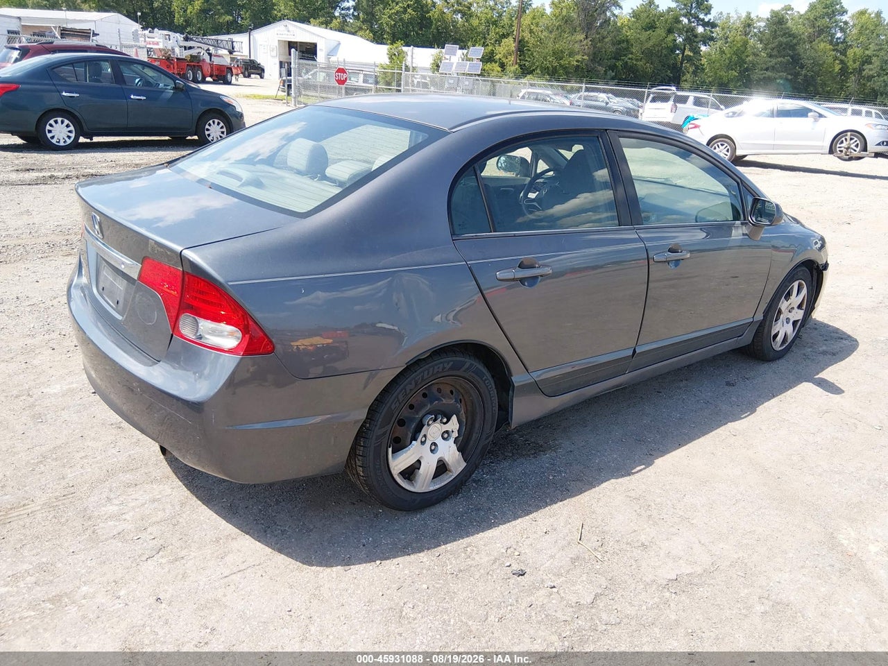2010 HONDA CIVIC LX · 4/11