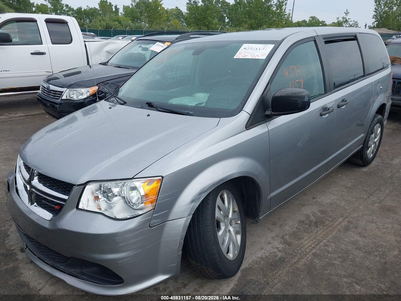 2019 DODGE GRAND CARAVAN SE · 2/11