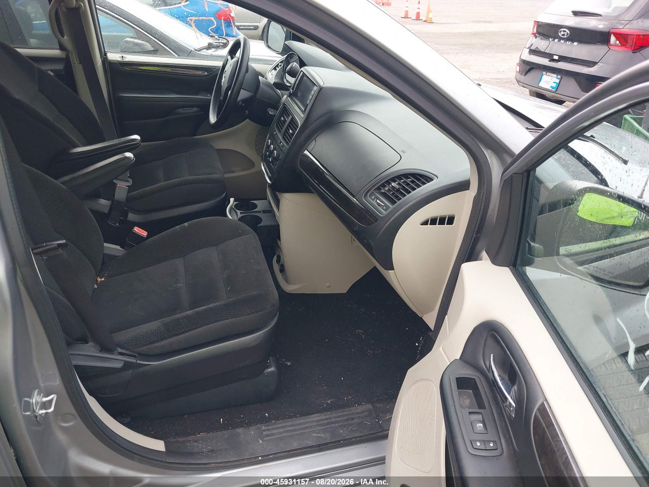 2019 DODGE GRAND CARAVAN SE · 5/11