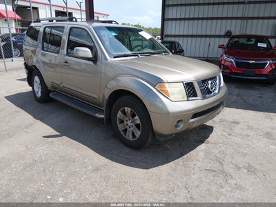 2005 NISSAN PATHFINDER LE