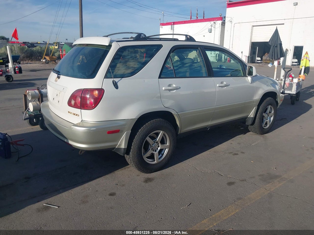 1999 LEXUS RX 300   · 4/11