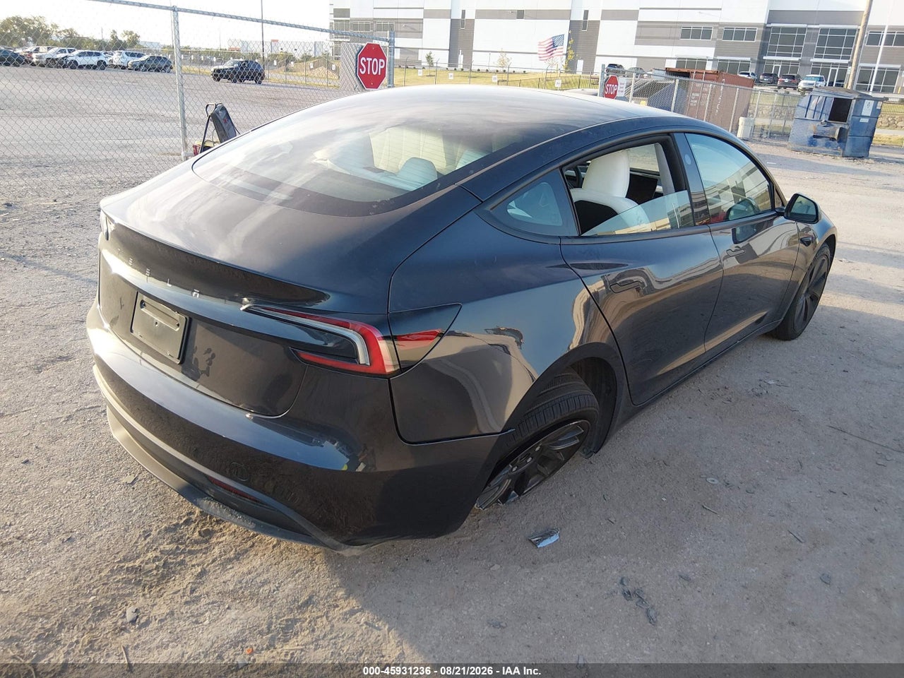 2025 TESLA MODEL 3 LONG RANGE REAR-WHEEL DRIVE/STANDARD REAR-WHEEL DRIVE · 4/9