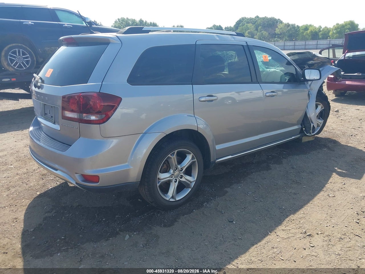 2017 DODGE JOURNEY CROSSROAD · 4/10
