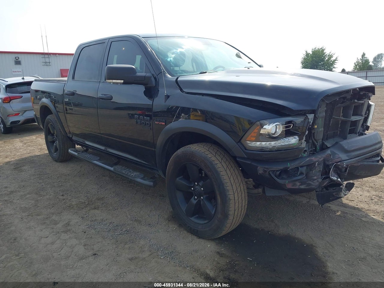 2020 RAM 1500 CLASSIC WARLOCK 4X4 5'7 BOX