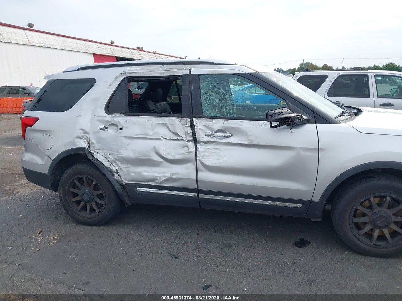 2016 FORD EXPLORER LIMITED · 6/11