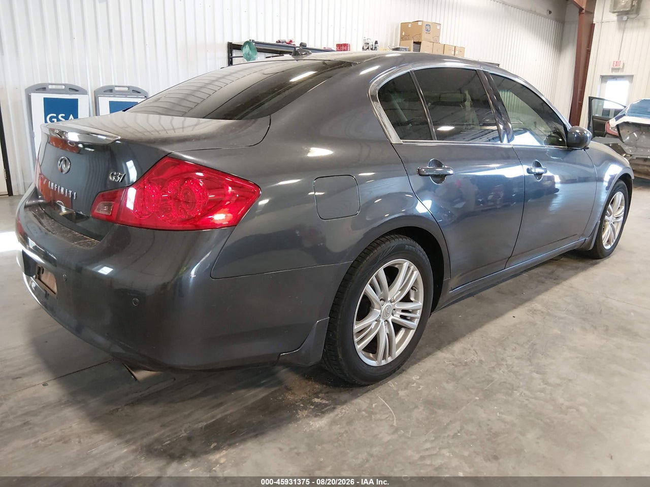 2012 INFINITI G37 JOURNEY · 4/11