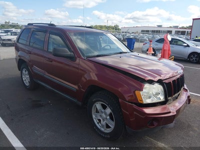 1J8GR48K87C****** · 2007 JEEP GRAND CHEROKEE LAREDO