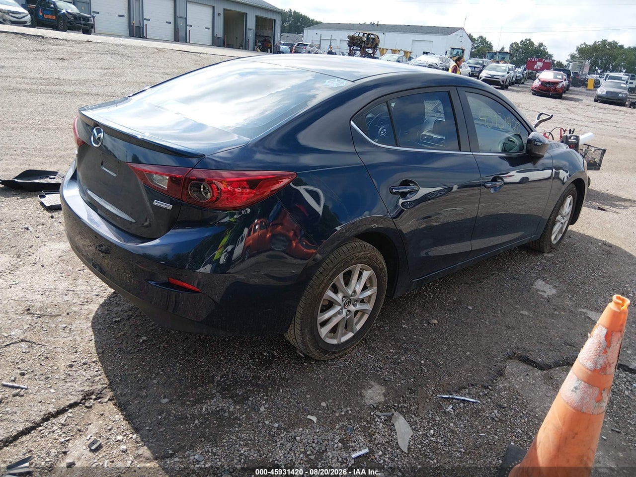 2016 MAZDA MAZDA3 I TOURING · 4/11