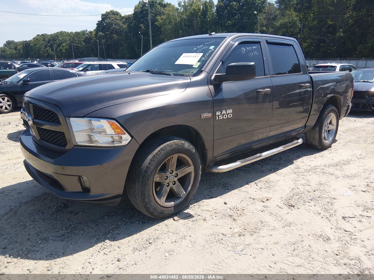2016 RAM 1500 ST · 2/10