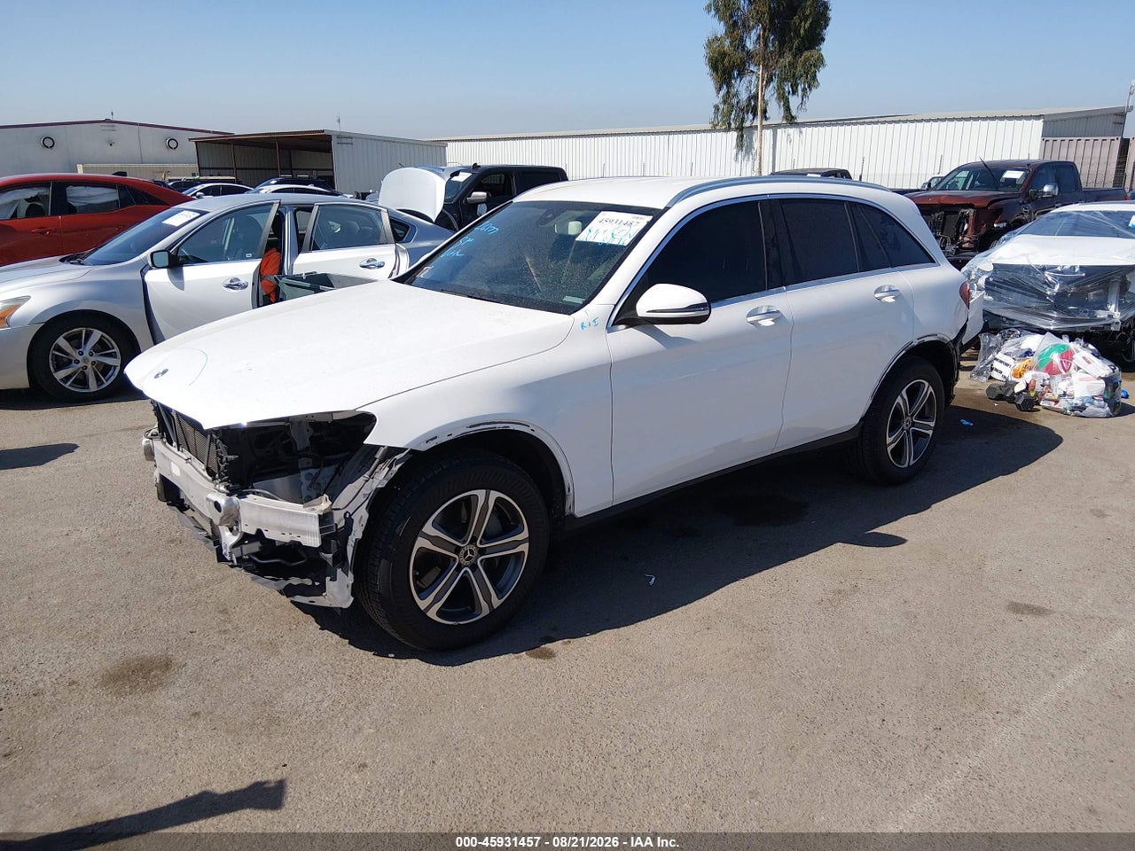 2019 MERCEDES-BENZ GLC 300 4MATIC · 2/11
