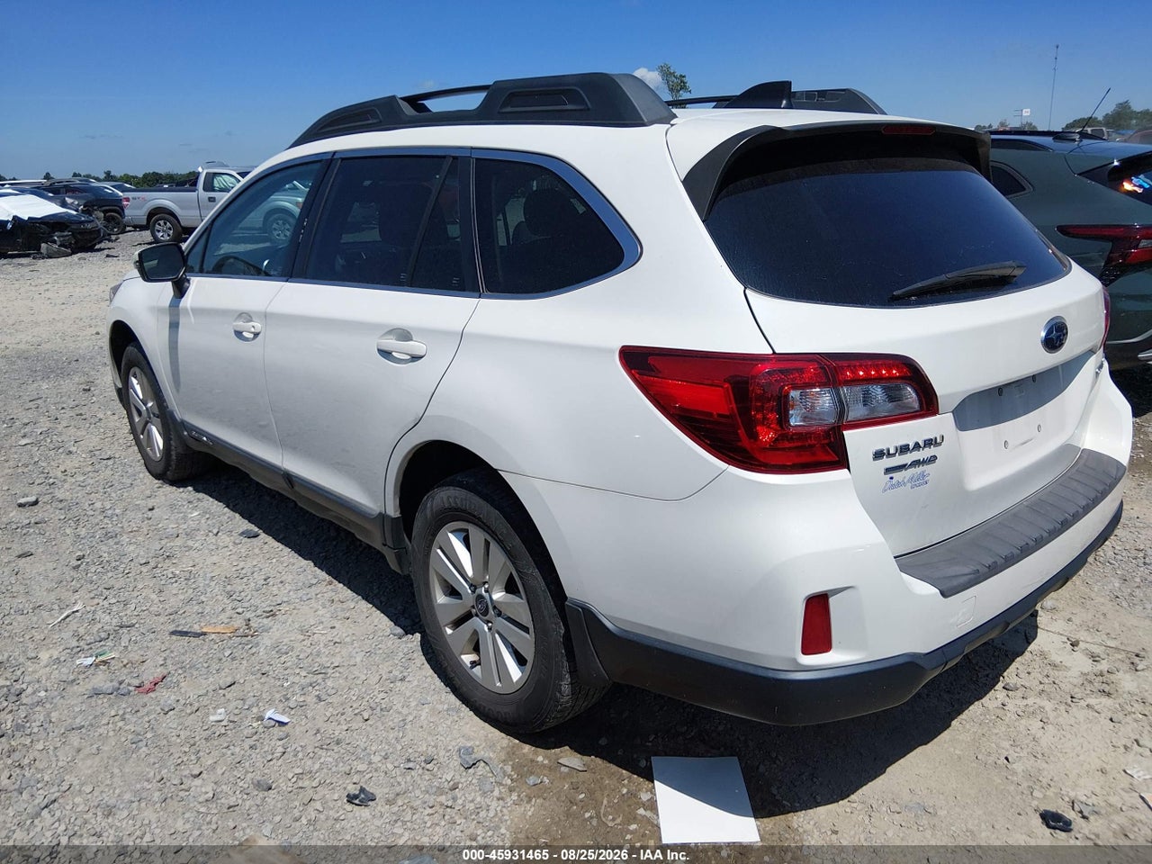 2016 SUBARU OUTBACK 2.5I PREMIUM · 3/11