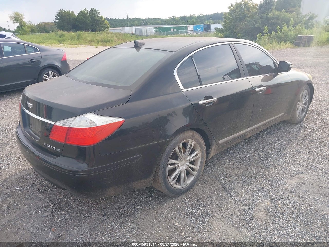 2011 HYUNDAI GENESIS 4.6 · 4/11