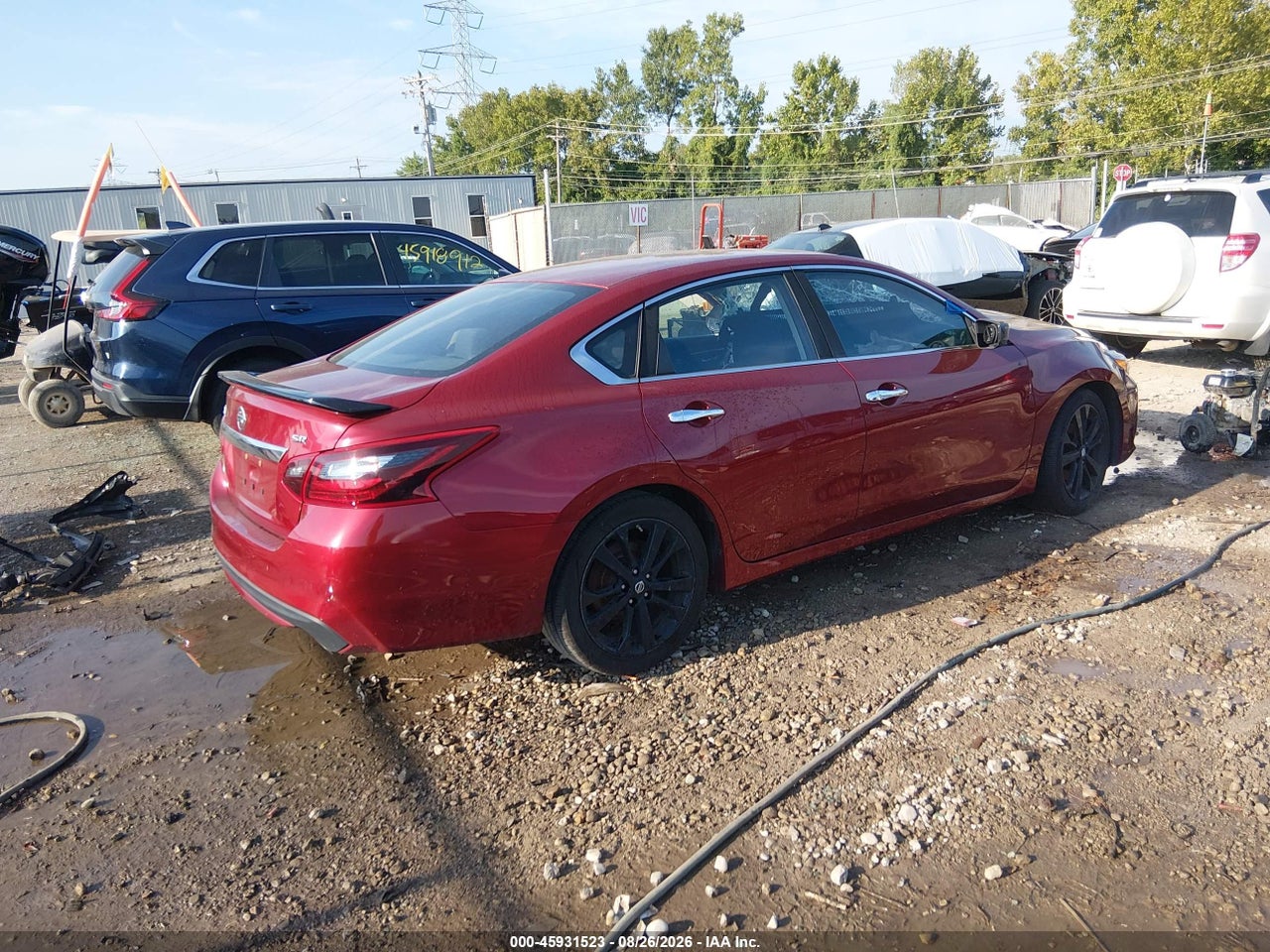 2017 NISSAN ALTIMA 2.5 SR · 4/10