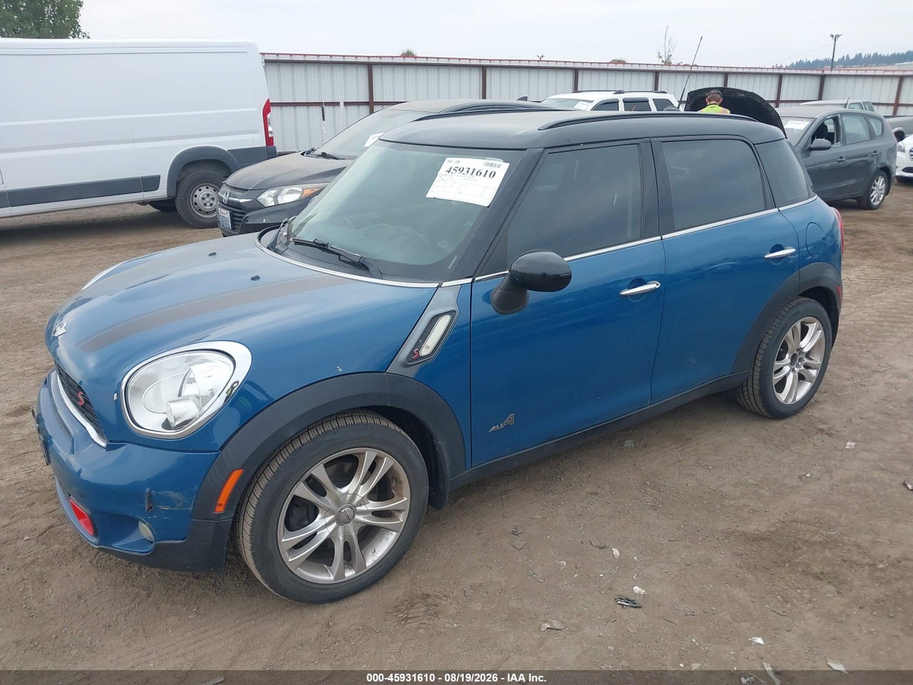2011 MINI COOPER S COUNTRYMAN · 2/11