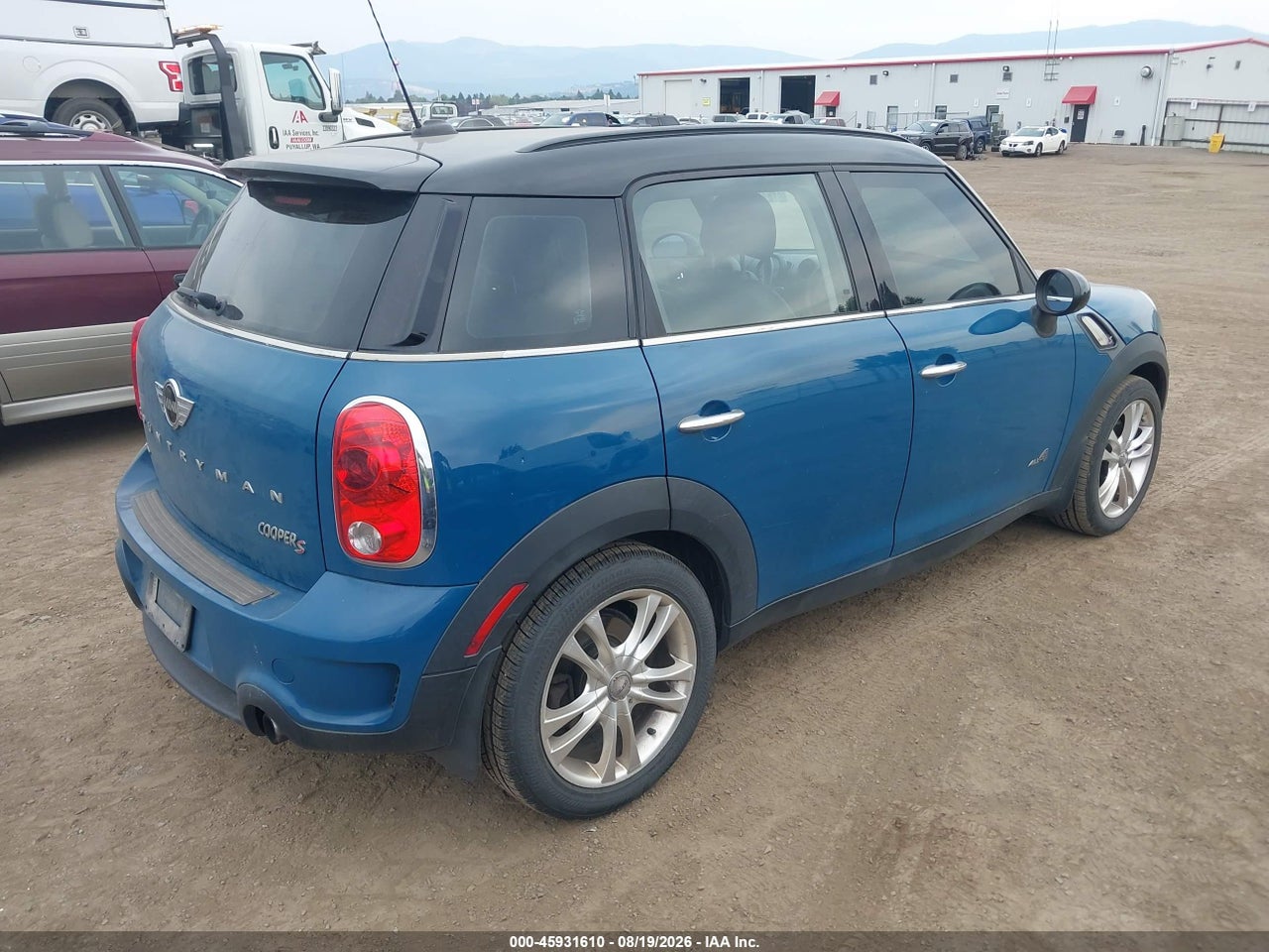 2011 MINI COOPER S COUNTRYMAN · 4/11